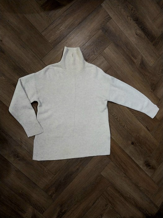 Свитер 100% шерсть - фото 8882 Свитер 100% шерсть - фото 8882