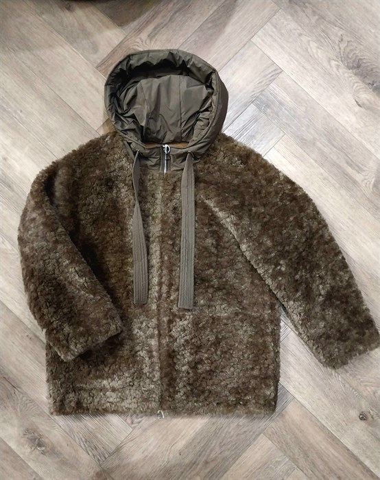 Куртка-шубка ( экомех) с капюшоном - фото 8943