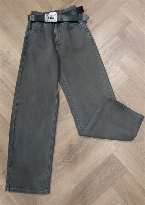 Джинсы - фото 8950