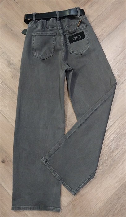 Джинсы - фото 8951