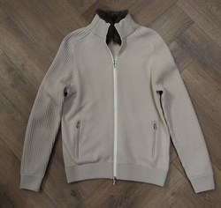 Кофта с натуральным мехом - фото 8954